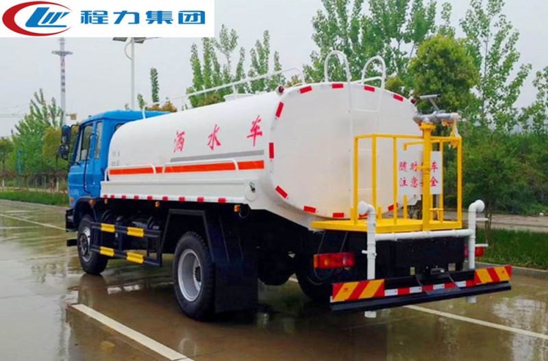 東風老款12-15方灑水車