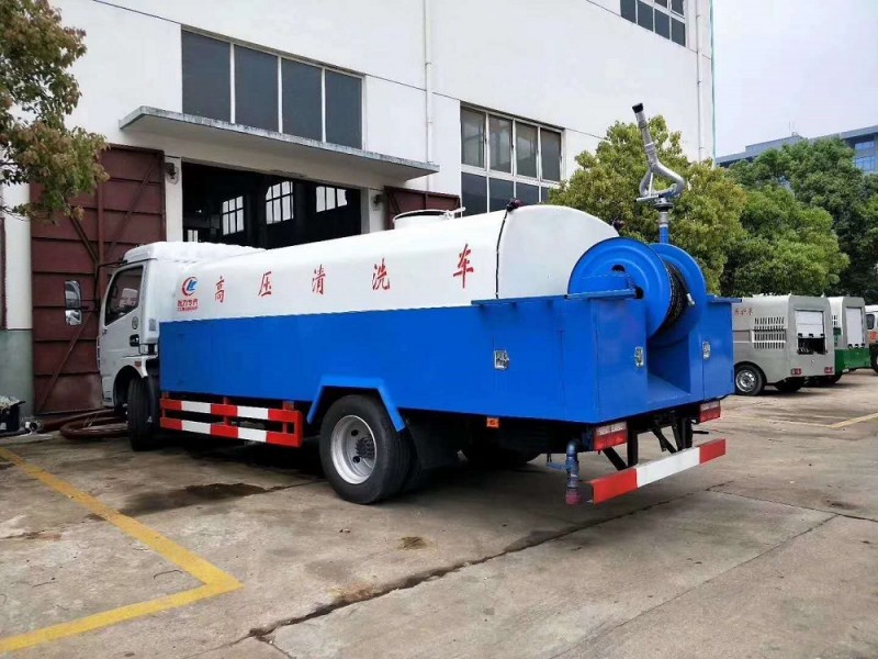 東風大多利卡高壓清洗車