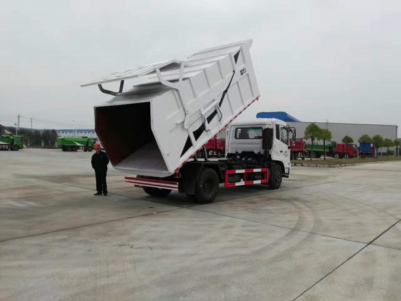 東風(fēng)天錦對(duì)接式垃圾車