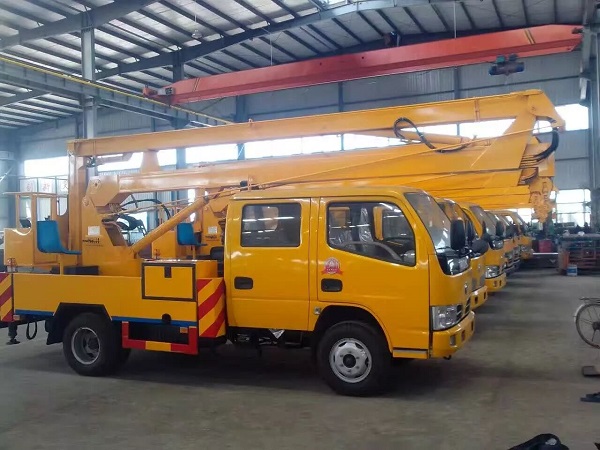 東風多利卡雙排14米高空作業車 東風多利卡雙排14米高空作業車圖片