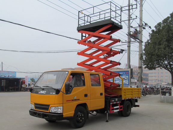 江鈴雙排座8-10米平臺升降高空作業車 江鈴雙排座8-10米平臺升降高空作業車圖片