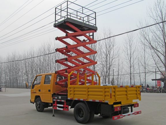 江鈴雙排座8-10米平臺升降高空作業車 江鈴雙排座8-10米平臺升降高空作業車圖片