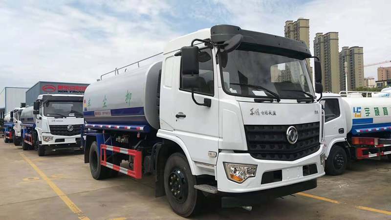 10噸抑塵車(chē) 10噸抑塵車(chē)圖片