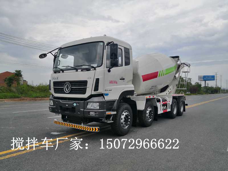 東風(fēng)天龍國六天燃?xì)鈹嚢柢嚕?0-12方) 東風(fēng)天龍國六天燃?xì)鈹嚢柢嚕?0-12方)圖片