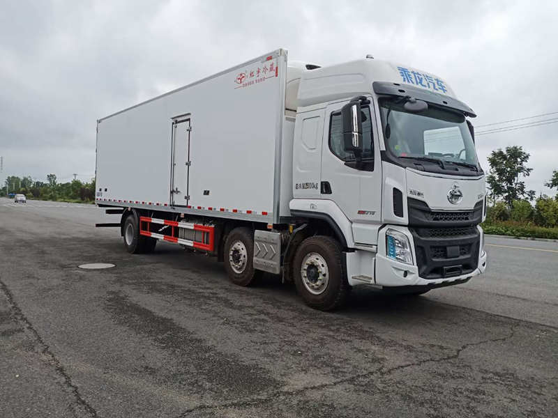 柳汽小三軸冷藏車（國(guó)六）